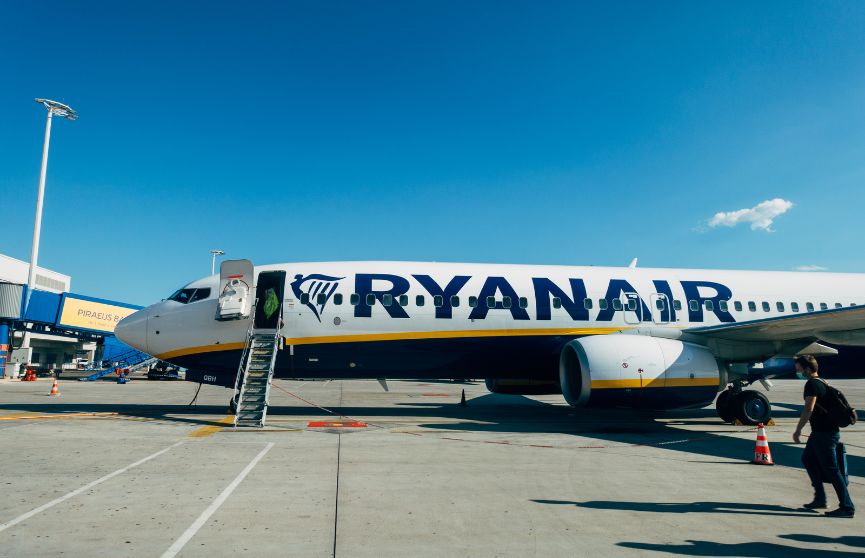 Volo in ritardo Ryanair oggi: cosa fare per ottenere fino a 600€ di risarcimento
